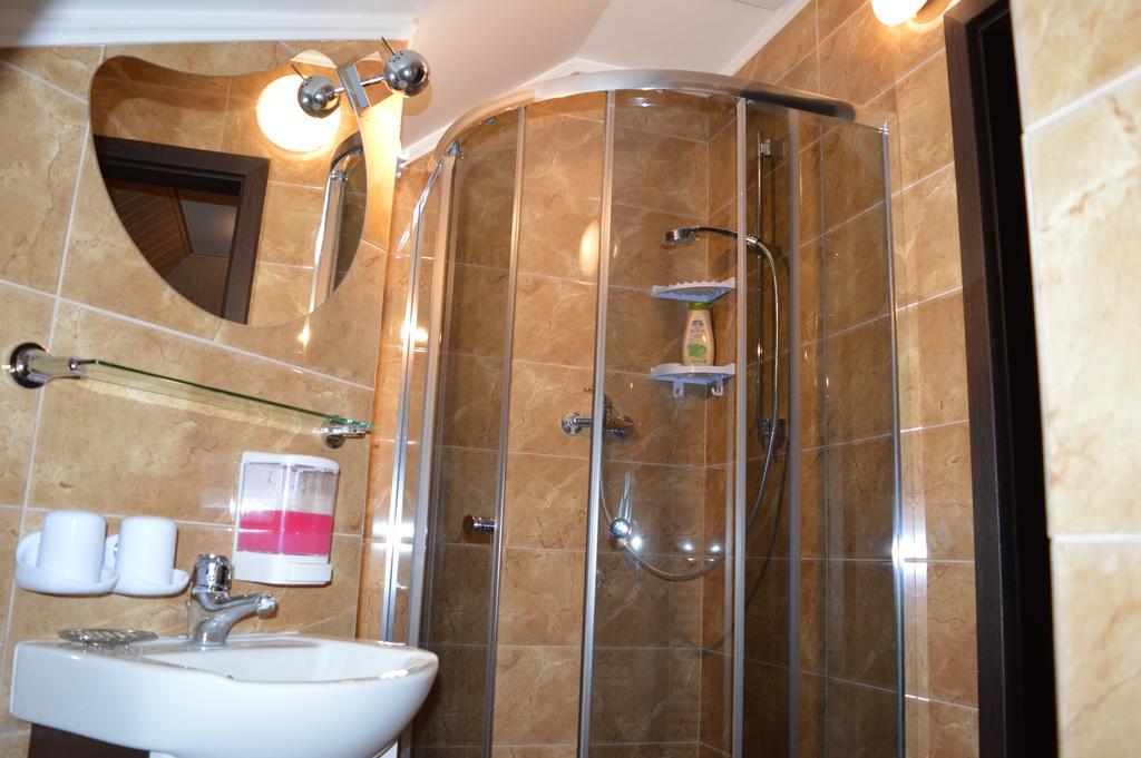 Ferienwohnung Przystan Rozalin  Exterior foto